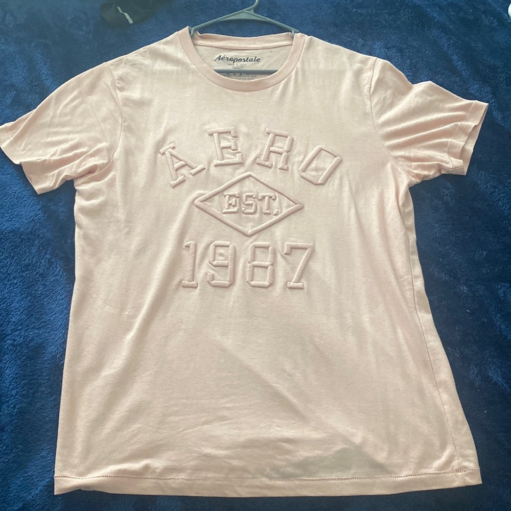 Men’s Medium Aeropostale Tshirt pink